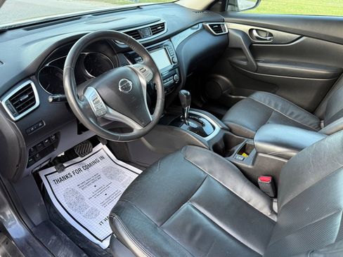 Used 2015 Nissan Rogue SL w/ SL Premium Package image 9