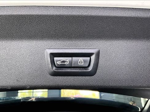 Used 2018 BMW X3 xDrive30i AWD/4WD image 25