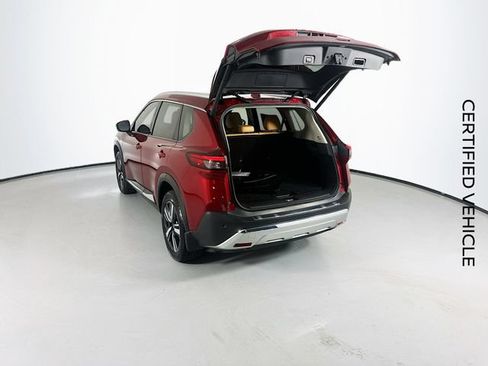 Certified 2022 Nissan Rogue Platinum w/ Head-Up Display Package FWD image 27