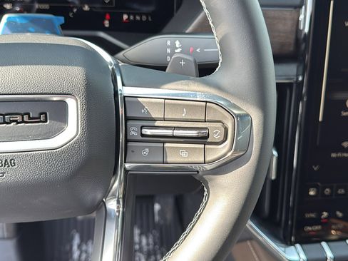 New 2026 GMC Acadia Denali Ultimate image 11