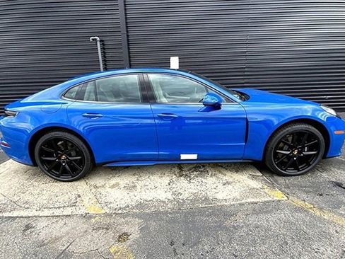 New 2026 Porsche Panamera 4 image 11