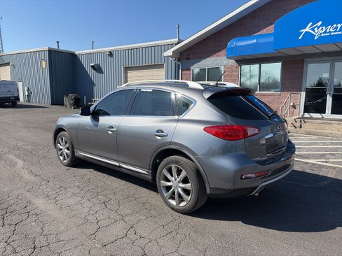 Used 2017 INFINITI QX50 AWD w/ Premium Plus Package image 4