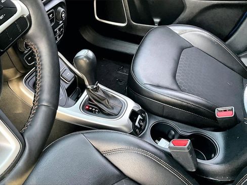 Used 2018 Jeep Compass Latitude w/ Popular Equipment Group image 13