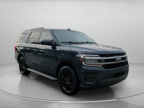 Certified 2023 Ford Expedition XLT RWD image 2