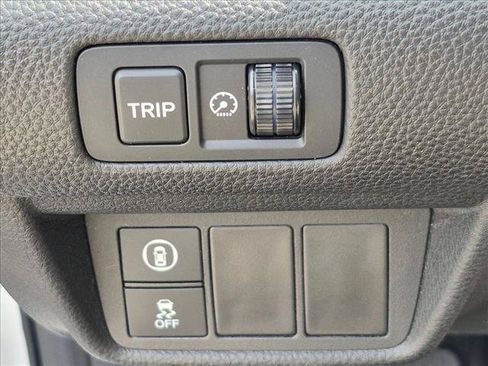 Used 2019 Honda Accord EX image 8