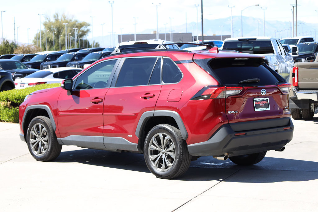 Used 2024 Toyota RAV4 XLE Premium w/ Weather Package AWD/4WD image 4