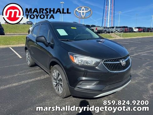 Used 2022 Buick Encore Preferred image 1
