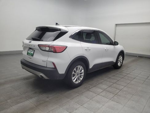 Used 2020 Ford Escape SE FWD image 9