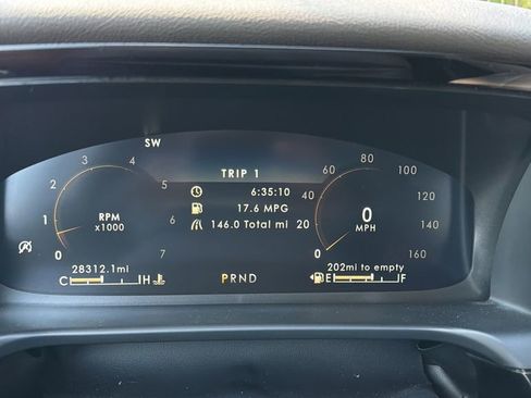 Used 2023 Lincoln Aviator Reserve w/ Equipment Group 201A image 10