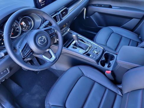 New 2025 MAZDA CX-5 Carbon Edition image 9