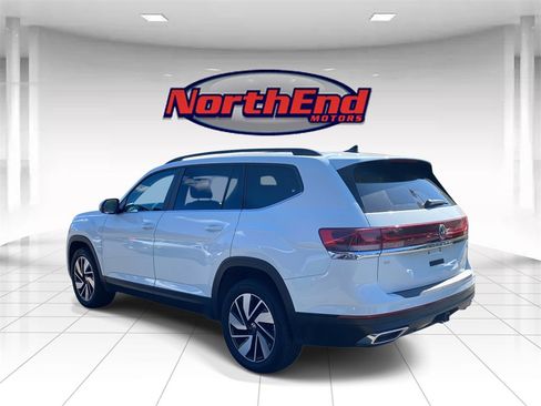 Used 2024 Volkswagen Atlas SE image 5