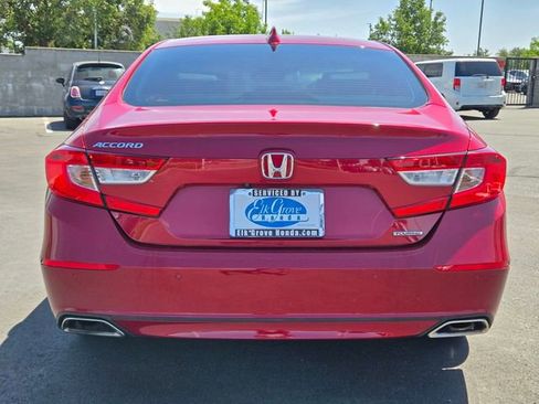 Used 2018 Honda Accord Touring image 5