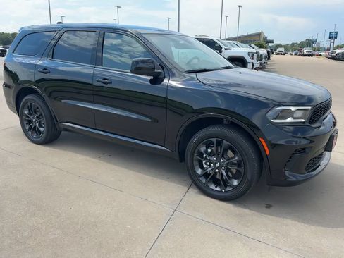 Used 2026 Dodge Durango GT AWD/4WD image 3
