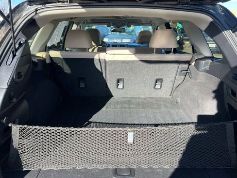 Used 2015 Subaru Outback 2.5i Premium image 10