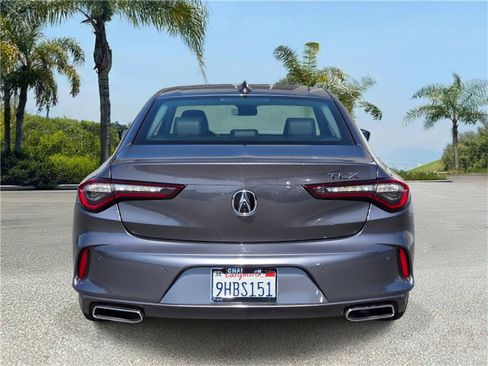 Used 2023 Acura TLX w/ Technology Package FWD image 5