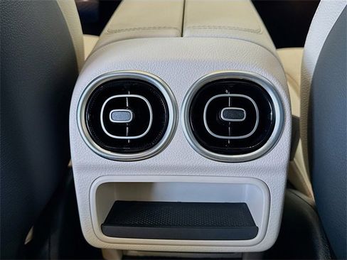 Certified 2025 Mercedes-Benz C 300 4MATIC Sedan image 27