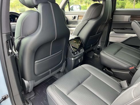 Used 2026 Cadillac Vistiq Sport w/ LPO, Floor Liner Package AWD/4WD image 18