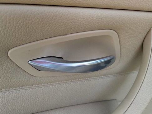 Used 2007 BMW 328xi Sedan image 27