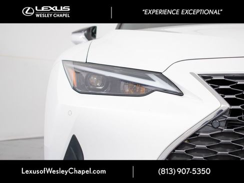 Used 2024 Lexus IS 300 w/ Comfort Package RWD image 15