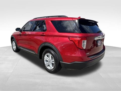 Certified 2020 Ford Explorer XLT image 7