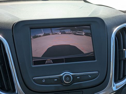 Certified 2022 Chevrolet Equinox LT image 18
