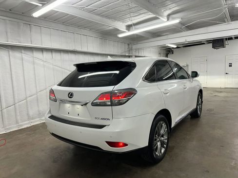Used 2013 Lexus RX 450h FWD w/ Navigation Pkg image 4