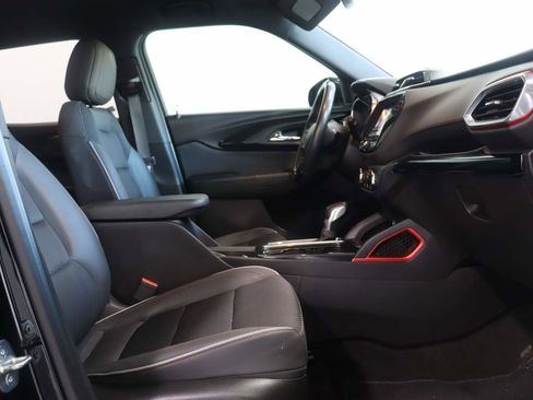 Certified 2022 Chevrolet TrailBlazer RS w/ Convenience Package image 18