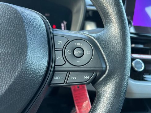 Used 2026 Toyota Corolla LE image 18
