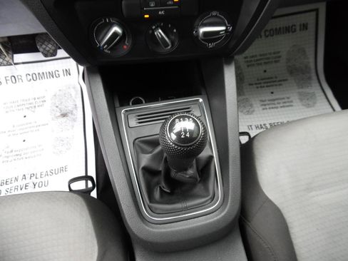 Used 2017 Volkswagen Jetta S FWD image 14