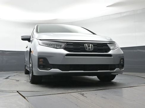 Used 2025 Honda Odyssey Touring image 37