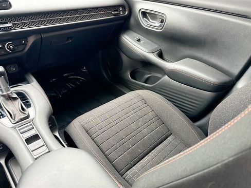 Certified 2024 Honda HR-V Sport image 22