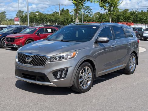 Used 2017 Kia Sorento SX FWD image 7