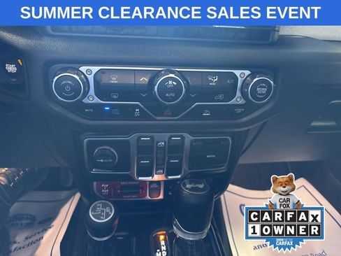 Used 2024 Jeep Wrangler Unlimited AWD/4WD image 10