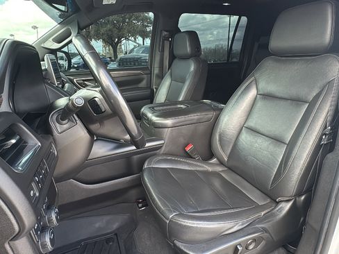 Used 2021 Chevrolet Suburban Z71 image 14