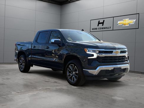 Used 2026 Chevrolet Silverado 1500 LT AWD/4WD image 7