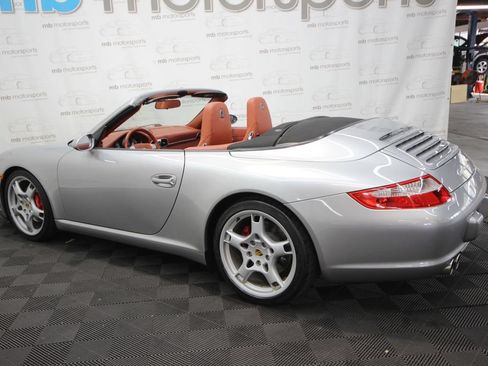 Used 2006 Porsche 911 Carrera S RWD image 31