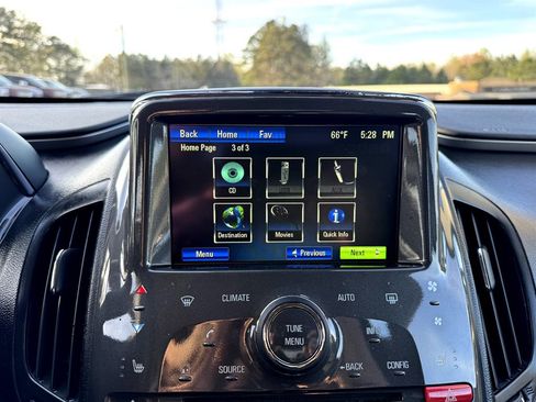 Used 2014 Chevrolet Volt FWD image 20