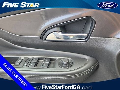 Used 2020 Buick Encore Preferred FWD image 28