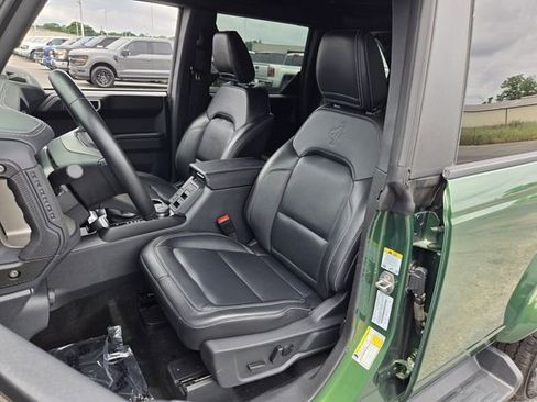 Certified 2025 Ford Bronco Outer Banks AWD/4WD image 11