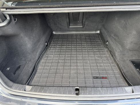 Used 2016 BMW 750i xDrive image 17