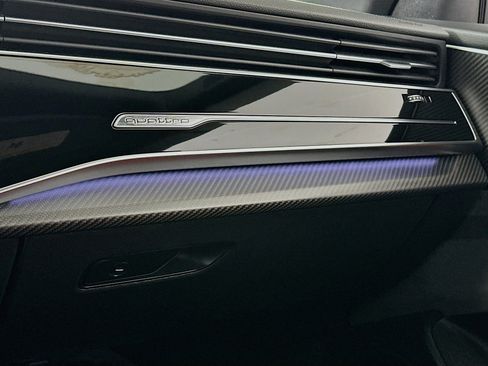 Used 2024 Audi SQ8 Premium Plus w/ Black Optic Package AWD/4WD image 16