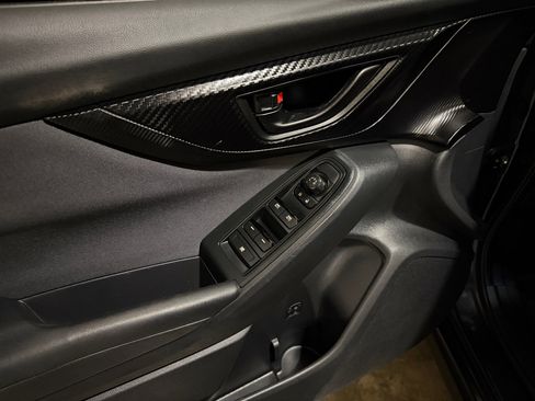 Used 2018 Subaru Crosstrek 2.0i Premium image 10