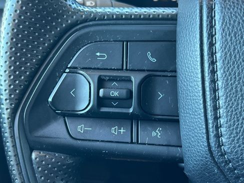 Certified 2024 Toyota Tacoma SR5 AWD/4WD image 28