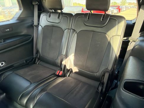 Used 2024 Jeep Grand Cherokee L Laredo AWD/4WD image 17