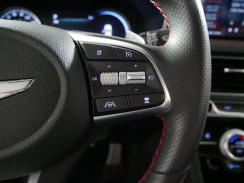 Used 2023 Genesis G70 2.0T w/ Sport Prestige Package image 28