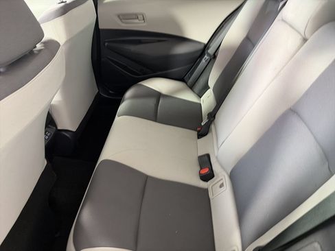Used 2025 Toyota Corolla LE FWD image 23