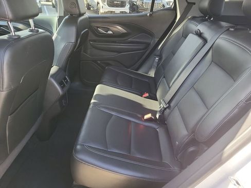 Certified 2023 GMC Terrain SLT image 23