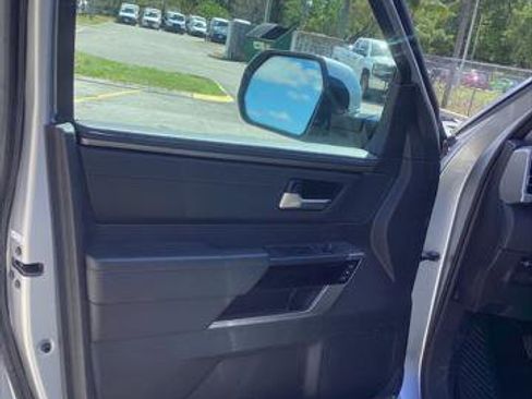 Used 2022 Toyota Tundra Limited image 17