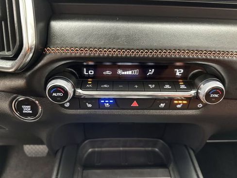 Certified 2025 MAZDA CX-50 2.5 Turbo w/ Weather Package AWD/4WD image 19