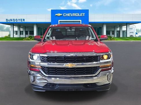 Used 2018 Chevrolet Silverado 1500 LT w/ All Star Edition AWD/4WD image 2